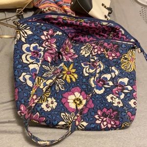 Vera Bradley travel bag